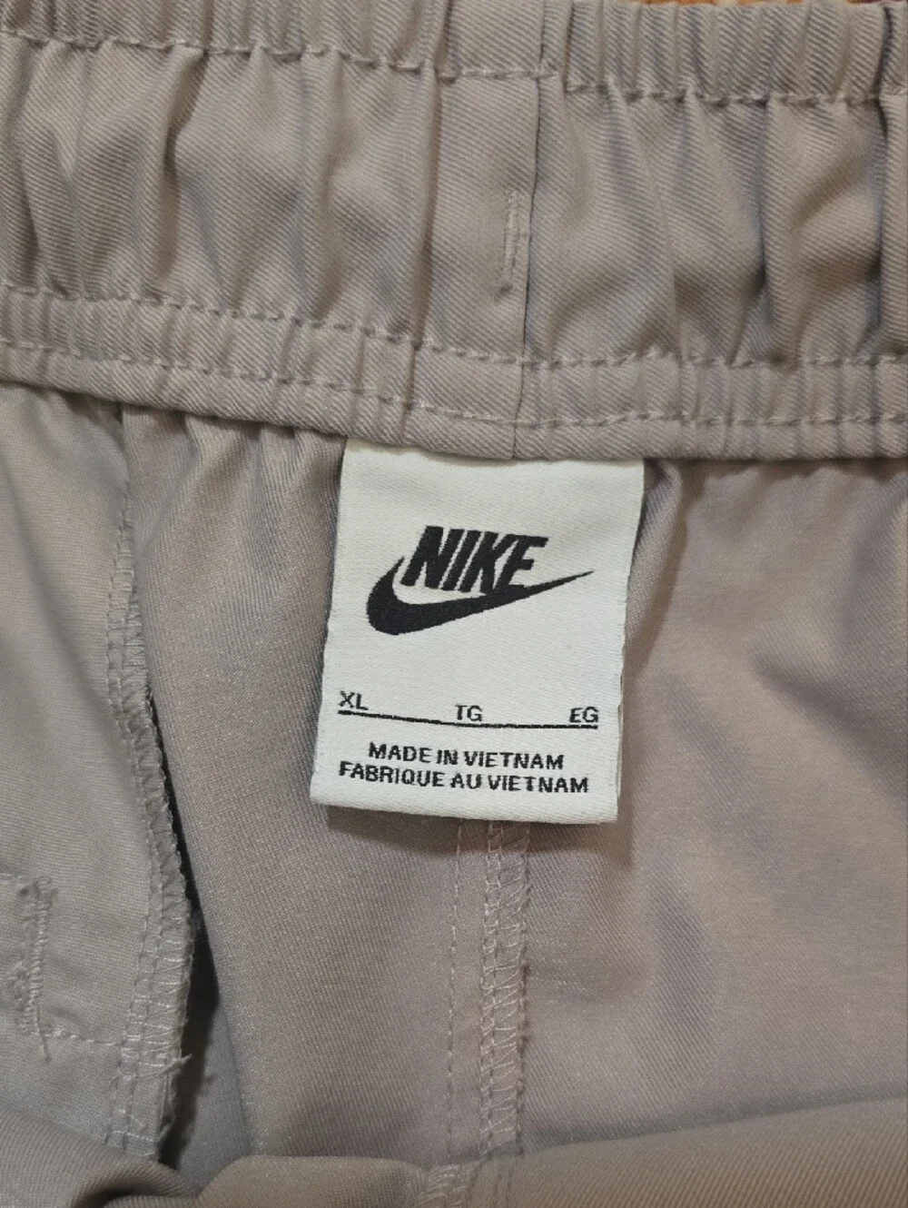 Nike Club Men's Woven Tapered Pants College Grey Size XL